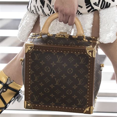 louis vuitton designers|louis vuitton designer dies.